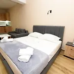 Mezani * Vlorë