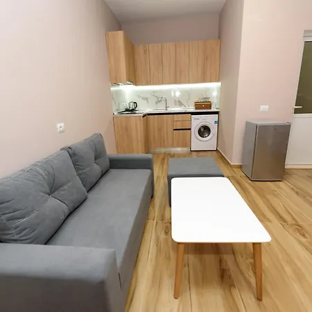 Mezani Kwatera prywatna *