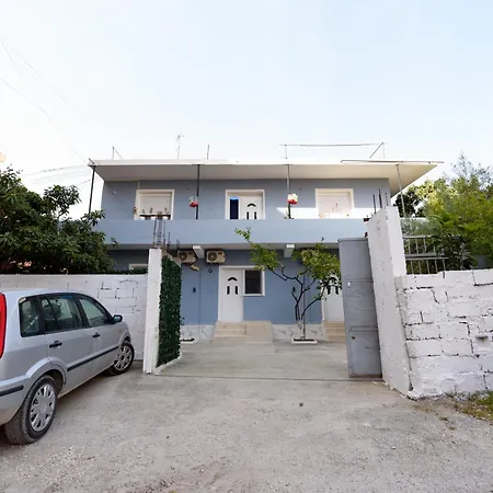 Kwatera prywatna Mezani