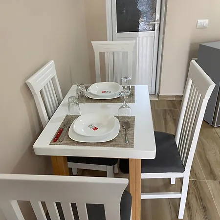 Kwatera prywatna Mezani