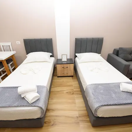 Mezani Homestay *