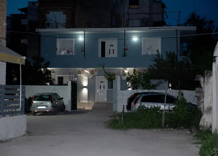 Homestay Mezani *